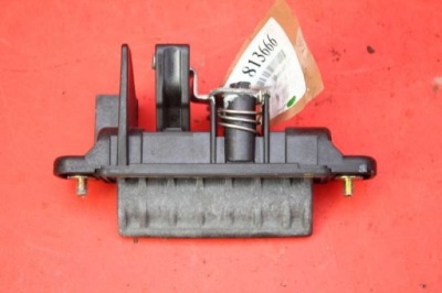 Ручка крышки задняя задний mazda 3 1 i bk 5d hb 03-06 фото №1