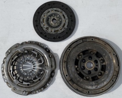 Opel astra j 11 r 1.4 turbo повний зчеплення притиск диск двомасовий маховик фото №1