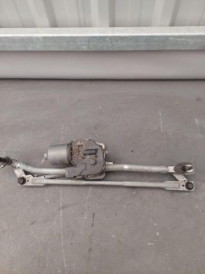 Audi q5 механізм двірник моторчик фото №1