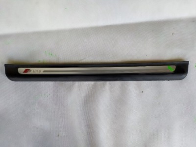 Накладки пороговые audi tt 8s s line 8s0853491c фото №1