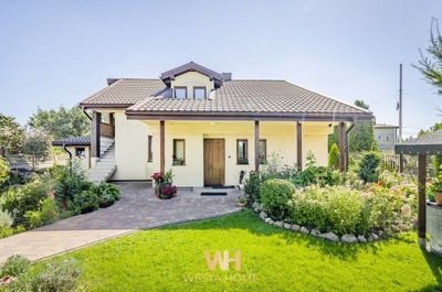 Dom, Błonie, Błonie (gm.), 160 m²