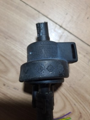 Клапан вакууму 8e0133459 audi a4b6 фото №1