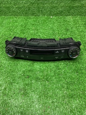 MERCEDES W211 PANEL KLIMATYZACJI 2118300890