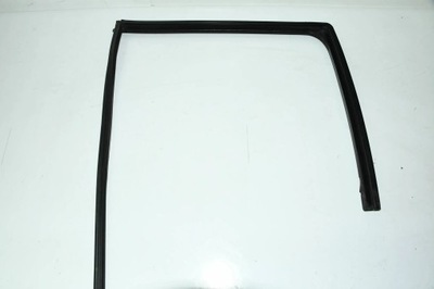 Рамка прокладка скло двері правий задня renault clio iii kombi фото №1