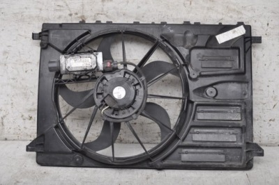 Volvo v40 2 d2 d3 d4 вентилятор радиатора 31319166 фото №1