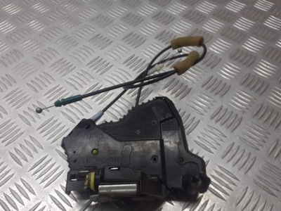 Замок двері лівий перед toyota corolla e15 6pin фото №1