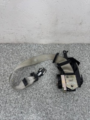 Pas безпеки лівий перед volvo s90 ii 2017-2021 31675243 фото №1