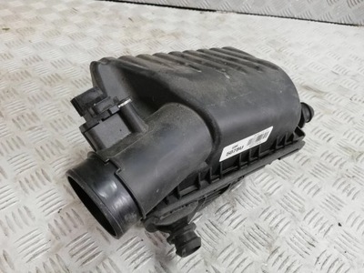 Opel karl 1.0 корпус фільтра повітря фото №1