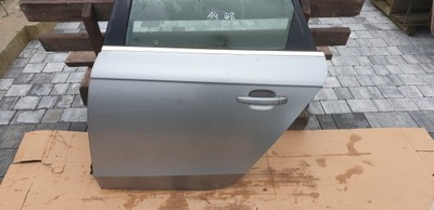 Левая задние дверь audi a4 b8 sedan фото №1