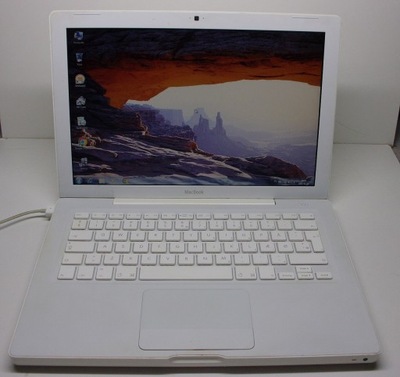 Apple Macbook A1181 - odpala!