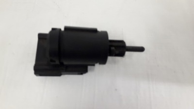 CONMUTADOR DE LUZ LUZ DE FRENADO VOLKSWAGEN OE 3B0945511C  