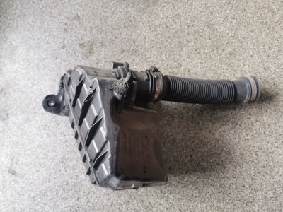 Renault оригинальный номер корпус фильтра воздуха 8200947663 фото №1