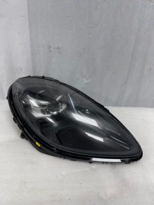 Фара правий porsche macan рестайлінг  full led 2020 фото №1