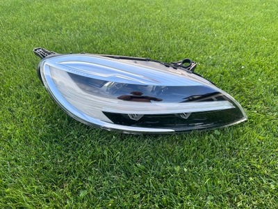 Volvo v40 xc40 lift 16- лампа правая full led 32228484 фото №1