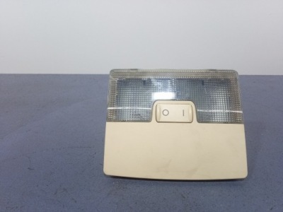 Audi a6 c5 лампа потолочный перед передняя beż 4b0947105 фото №1