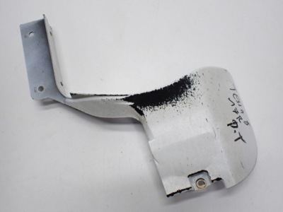 Молдинг накладка порог порог правый  1028758-00-a tesla model s 17r фото №1