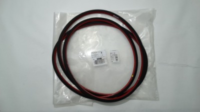 Audi q3 прокладка двері права перед 8u0837912b nowa фото №1