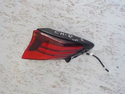 Лампа права задня задня toyota c-hr lift фото №1