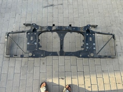 Tesla model s рестайлинг  16- ремень передний усилитель оригинал фото №1