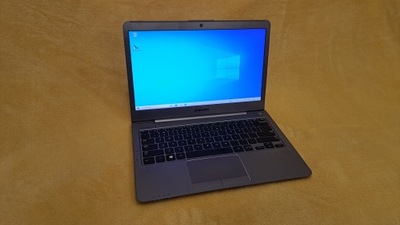 Laptop SAMSUNG NP530U3S-A04