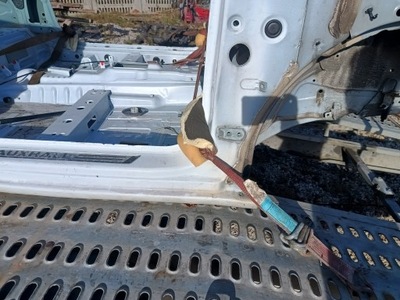 Opel adam поріг правий фото №1