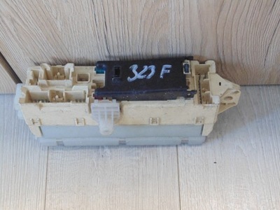 Коробка запобіжників mazda 323f фото №1