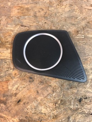 Накладка динаміка права bang&olufsen a4 b8 8k0035436a фото №1