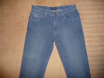 Spodnie dżinsy BUGATTI W33/L30=44/100cm jeansy