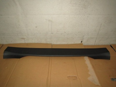 Kia stinger защита корпус поперечина порог багажника фото №1