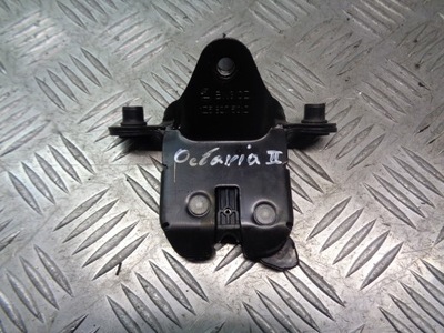 Замок крышки багажника skoda octavia ii 1.9 tdi фото №1