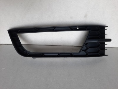 Решітка протитуманної фари правий перед skoda octavia iii 12- фото №1