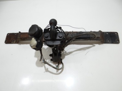 Bmw e61 фаркоп  буксировочный фото №1