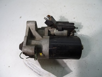 Стартер 8200466754 renault scenic 2.0 . фото №1