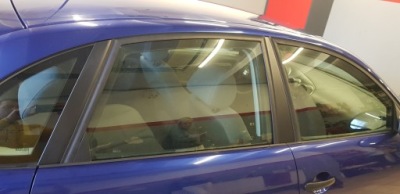 Стекло дверь правая задняя seat ibiza 6l 2002-2008 версия 5 дверь фото №1