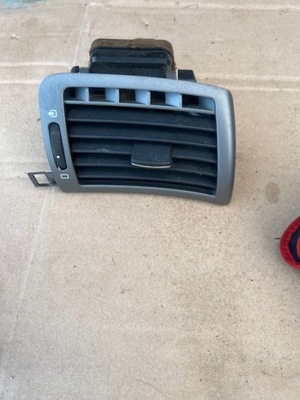 Решітка обдув peugeot оригінальний номер 9644589377 фото №1