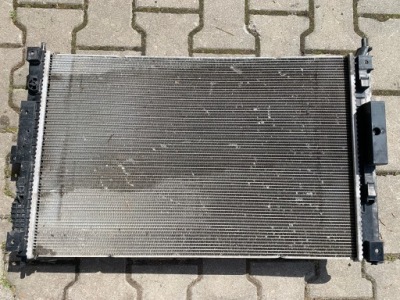 Peugeot citroen радіатор води 9675747980 фото №1