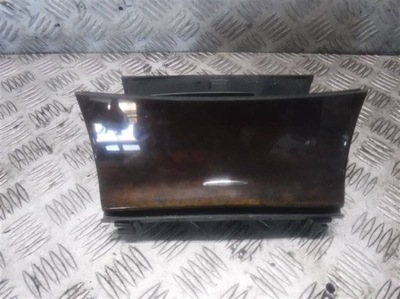 Попільничка перед mercedes w211 фото №1