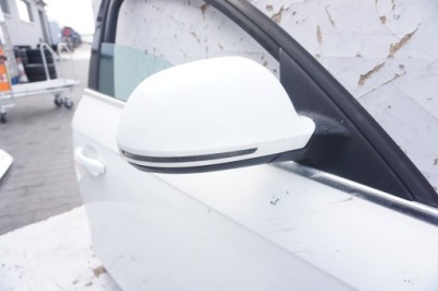 Дзеркало праве audi a4 b8 ly9c фото №1