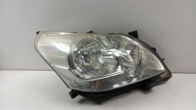 Toyota verso 09-13 лампа перед права фото №1