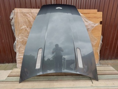 Капот aston martin vantage v8 coupe 17r сіра meteorite silver фото №1