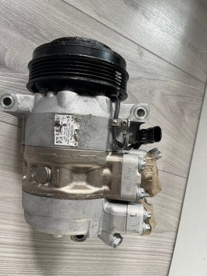 MERCEDES-BENZ OE A0008301604 КОМПРЕССОР КОНДИЦИОНЕРА