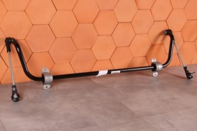 Bmw 3' g20 стабилизатор перед передний 6873990 152 km !!! фото №1