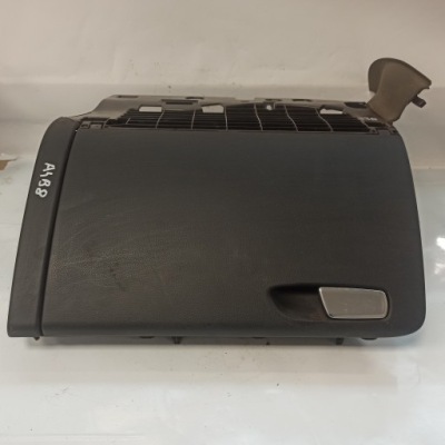 Audi a4 b8 бардачок пассажира 8k1857035 фото №1