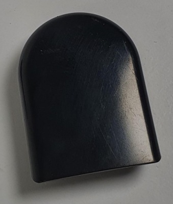 Заглушка захист гайок двірник перед nissan nv200 фото №1