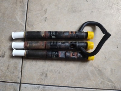 Renault clio iii 1,5dci форсунка 28237259 фото №1