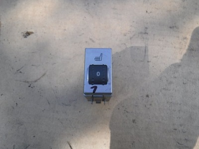 Перемикач підігрів сидіння ford kuga mk1 фото №1