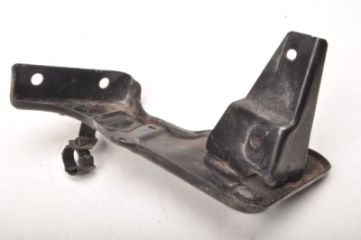 Maserati ghibli iii кронштейн кронштейн радіатора фото №1