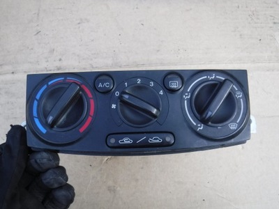 Панель кондиціонера mazda mpv фото №1