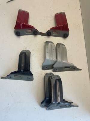 Vw golf vii кронштейн крила праве ліва фото №1