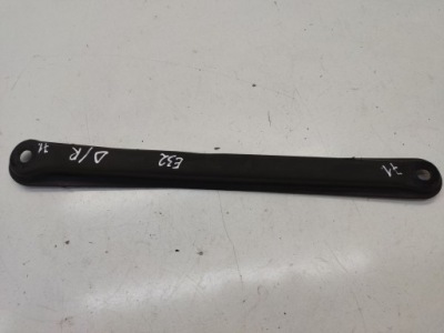 Bmw 7 e32 1993 кронштейн глушника фото №1